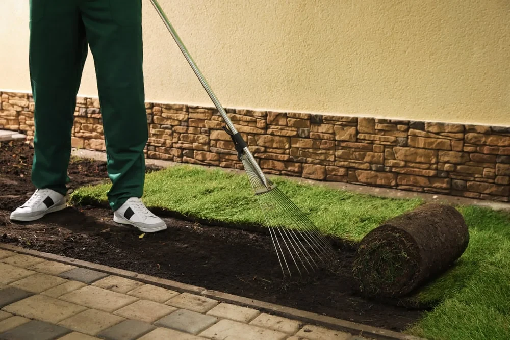 Garden Soil Raking Sod Mclennan County Texas